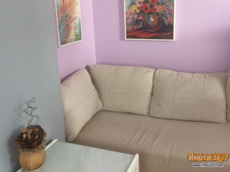 Се продава гарсоњера комплетно наместена со имотен лист