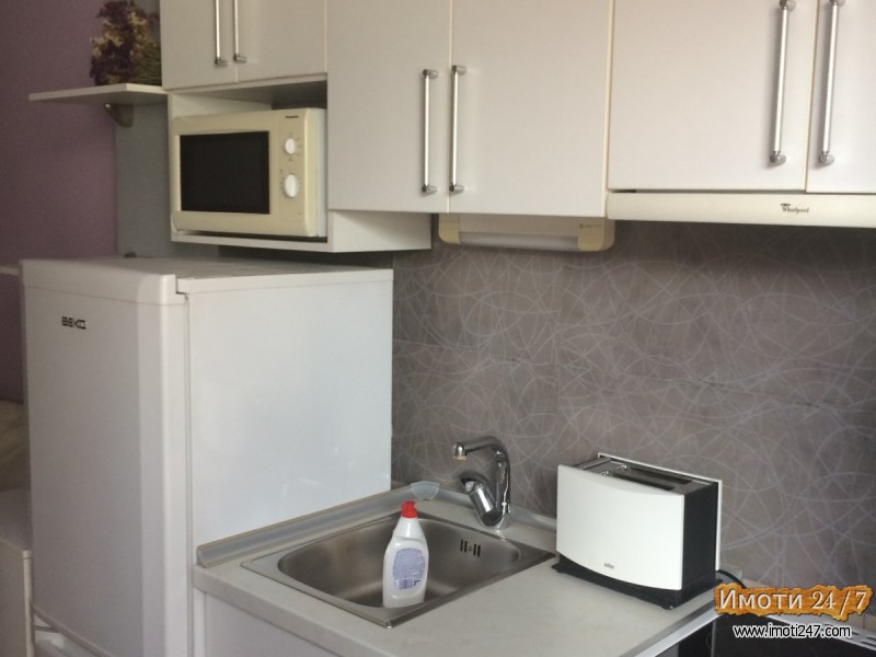 Се продава гарсоњера комплетно наместена со имотен лист