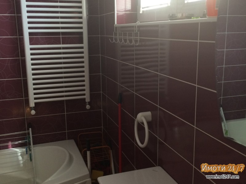 Се продава гарсоњера комплетно наместена со имотен лист