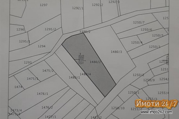 Се продава нива-лозје во средно Нерези