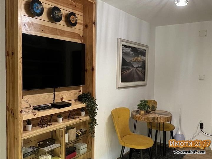 Se prodava namesten stan vo Hrom 48m2