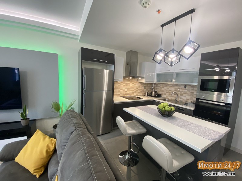 Se izdava stan vo Cevahir Sky City 100m2