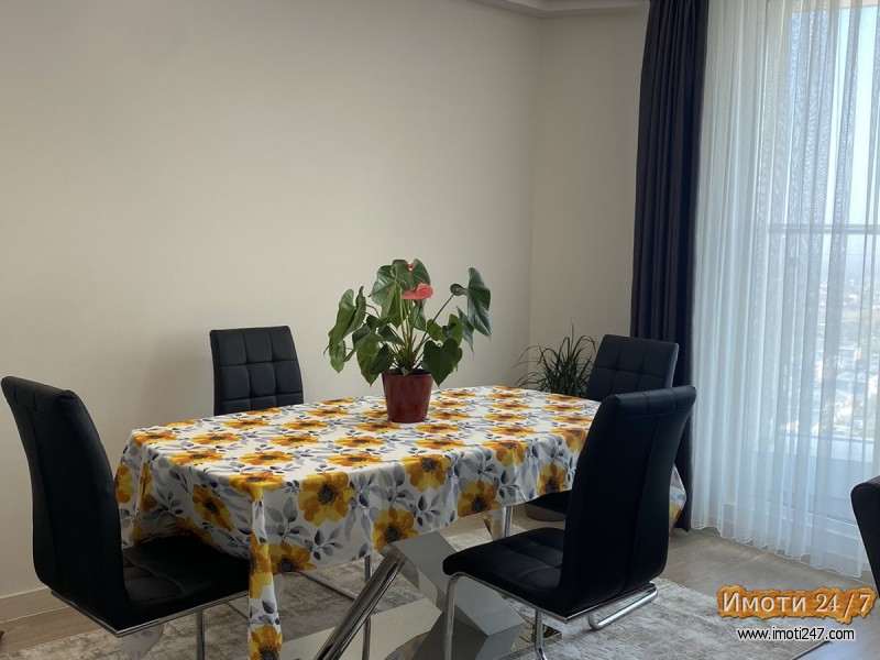 Se izdava stan vo Cevahir Sky City 100m2