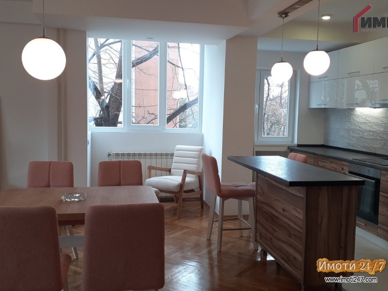 МОДЕРЕН И УДОБЕН ТРОСОБЕН СТАН ВО АЕРОДРОМ