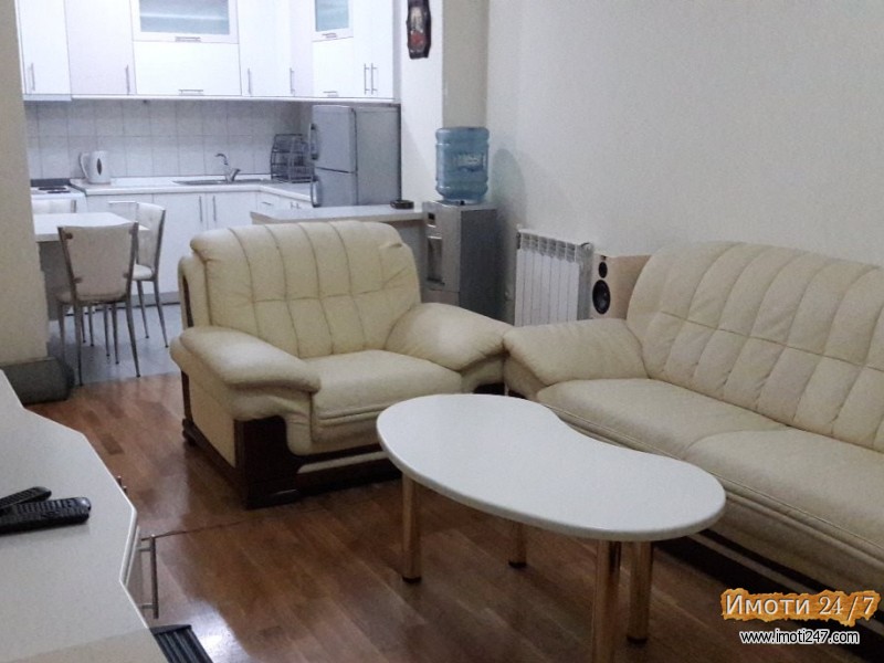 IZDAVAM STAN NA TOP LOKACIJA