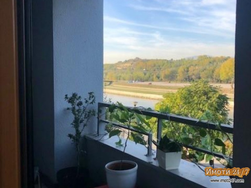 Se prodava stan 86m2 vo Park Residence