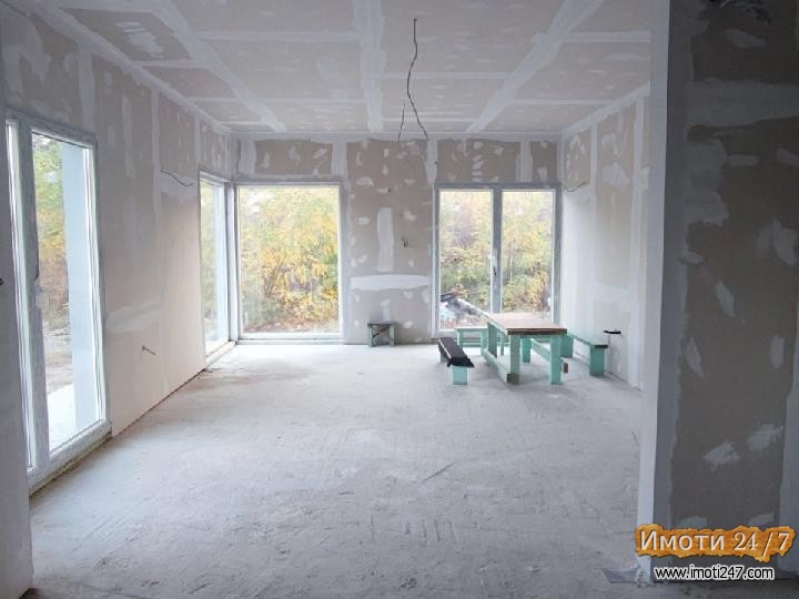 Prodavam Kuka Vo Volkovo na super lokacija