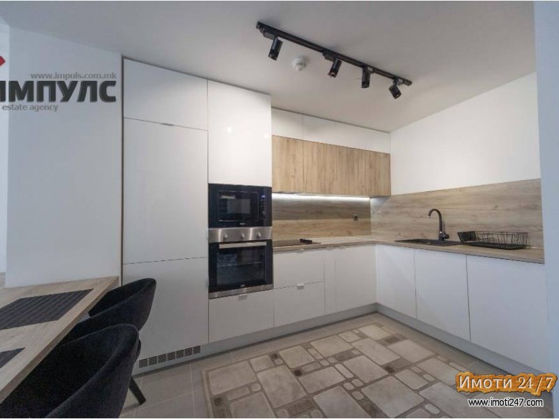 LUKZUZEN STAN IDEALNO LOCIRAN VO KULITE NA DZEVAHORAERODROM