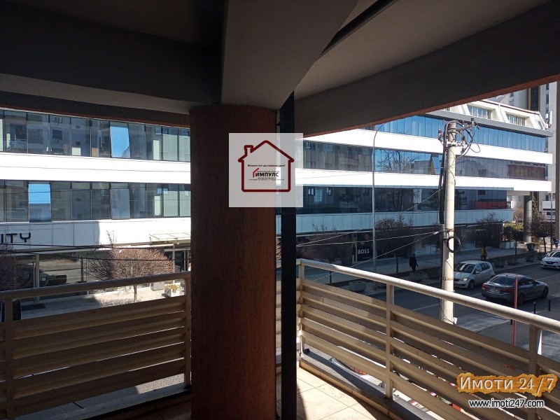 ПРОСТРАН СТАН ИДЕАЛЕН ЗА КАНЦЕЛАРИСКА РАБОТА СО ЛОКАЦИЈА ВО КАПИШТЕЦ