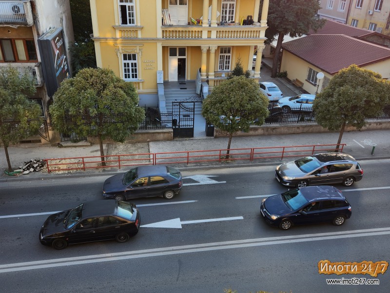 Prodavam 4-soben stan ilindenska park vo skopje