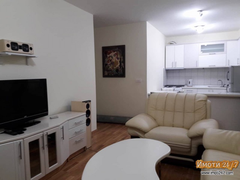 Издавам стан на топ локација во Дебар маало