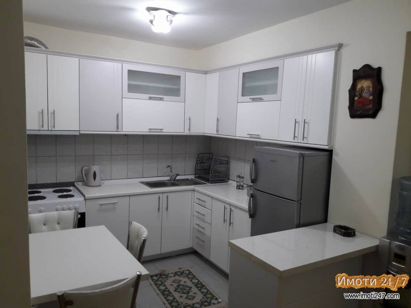 Издавам стан на топ локација во Дебар маало