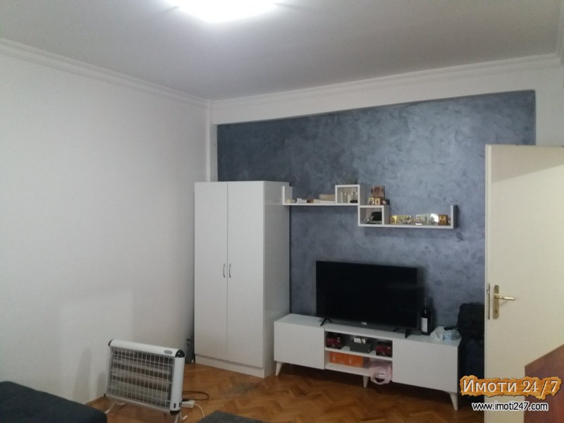 se prodava stan 57m2 vo nasHipodrom