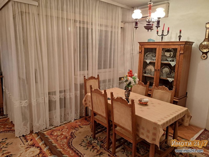 NA PRODAZBA STAN 87m2 VO KAPISTEC
