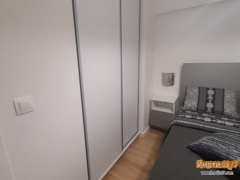 ATRAKTIVEN DVOSOBEN STAN NA VODNOPANORAMA RESIDENCE