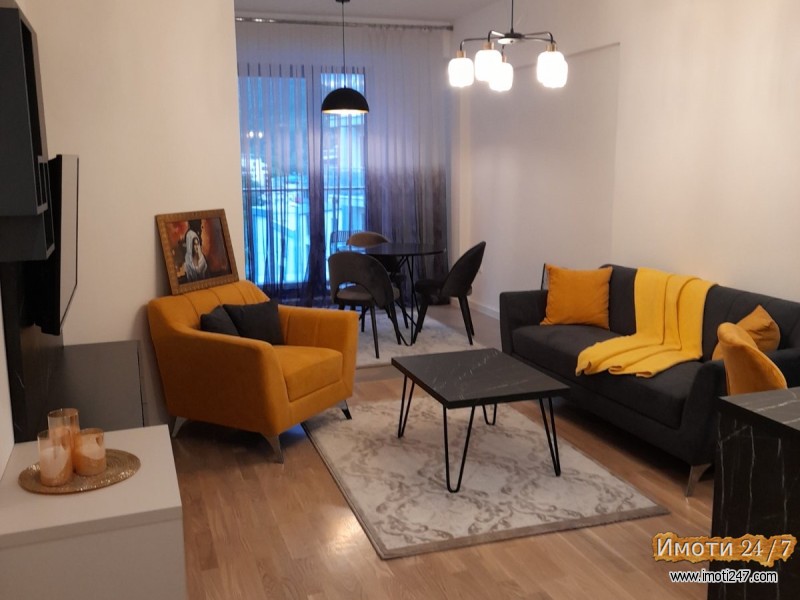 ATRAKTIVEN DVOSOBEN STAN NA VODNOPANORAMA RESIDENCE