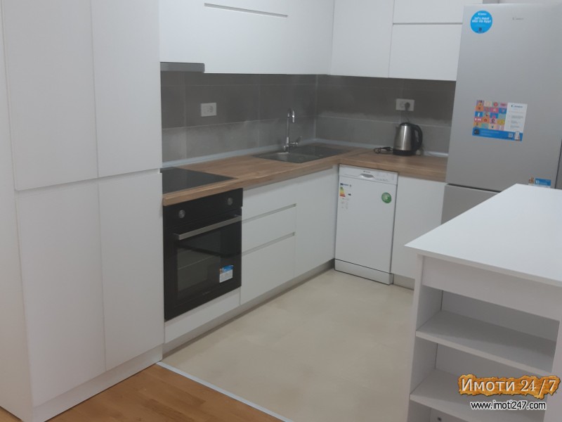 Се изнајмува стан кај Стара рампа