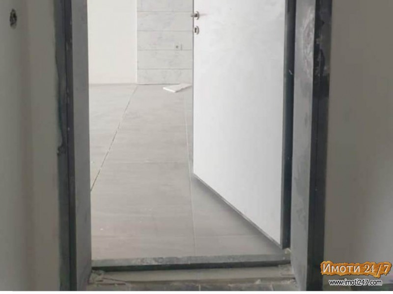 Se prodava stan 52m²