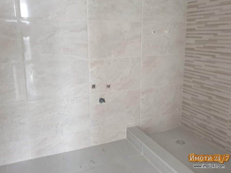 Se prodava stan 52m²