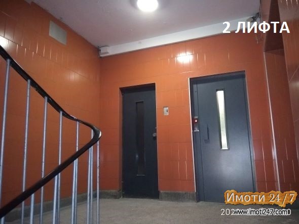 Продавам деловен просторстан 85 м2 на Атрактивна локација