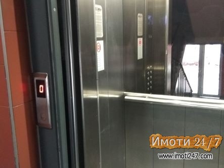 Продавам деловен просторстан 85 м2 на Атрактивна локација