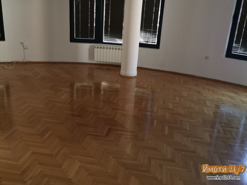 ПРАЗЕН ТРОСОБЕН СТАН НА АТРАКТИВНА ЛОКАЦИЈА ВО ЦЕНТАР