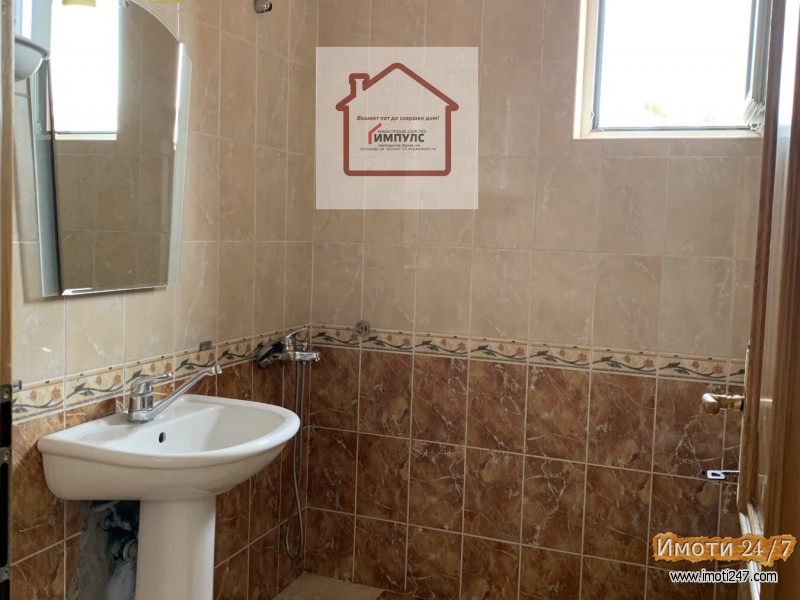 САМОСТОЈНА КУЌА ИСКЛУЧИТЕЛНО ЗА ДЕЛОВНА НАМЕНА ВО ЦЕНТАР