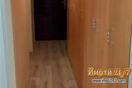 Se prodava stan 52m2 vo Karpos 1