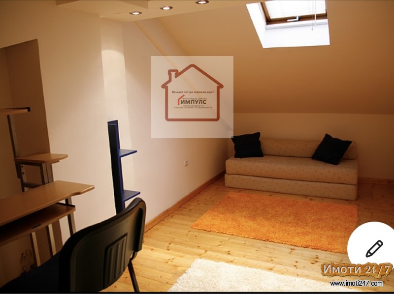 ТРОСОБЕН СТАН СО ОДЛИЧЕН РАСПОРЕД ВО НОВО ЛИСИЧЕ