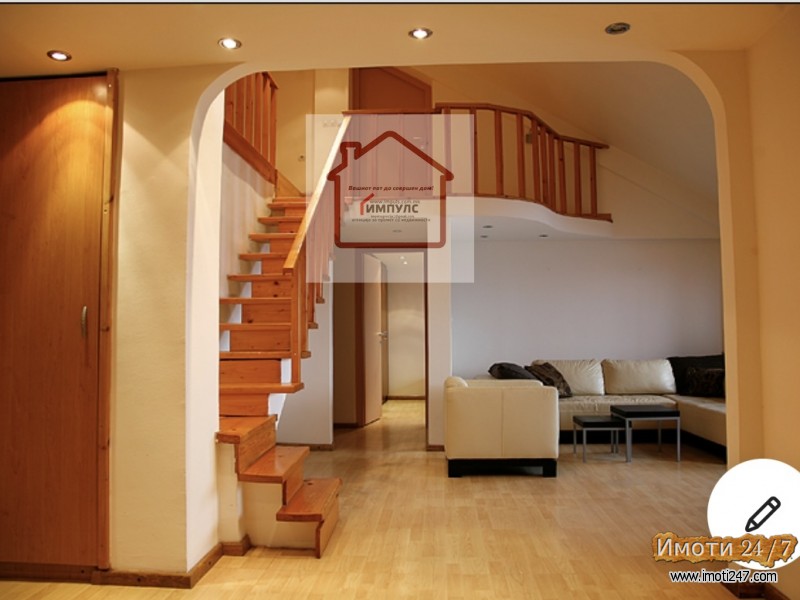 ТРОСОБЕН СТАН СО ОДЛИЧЕН РАСПОРЕД ВО НОВО ЛИСИЧЕ