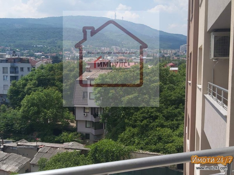 СОСЕМА НОВ ДВОСОБЕН СТАН ЛОЦИРАН ВО ЦЕНТАРПОЗАДИ РАМСТОР