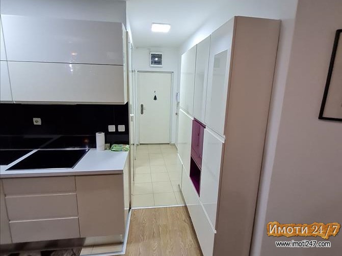 Se prodava stan 40m2 vo Debar Maalo