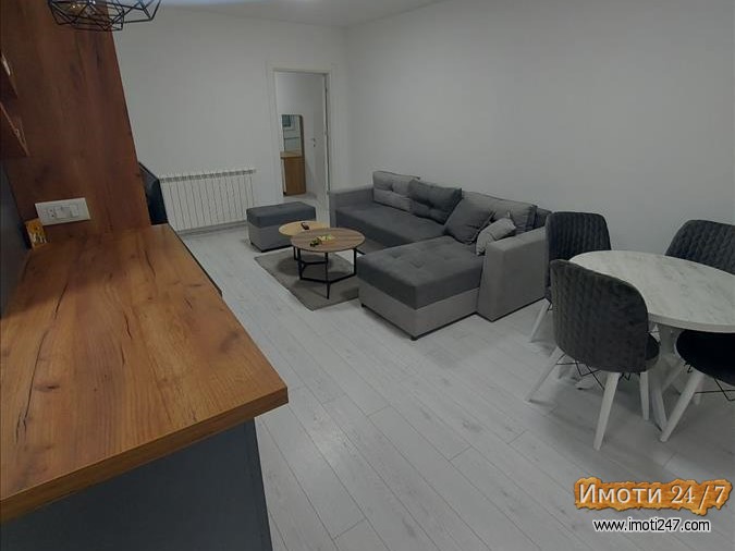 Se prodava stan 53m2 vo Taftalidze
