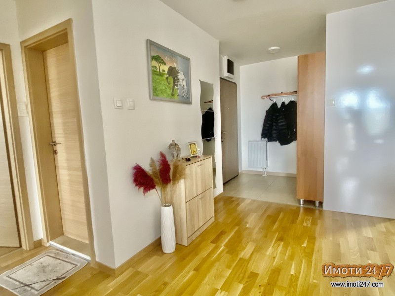 Се продава стан во Аеродром 63м2 со 2 спални и гаража - новоградба