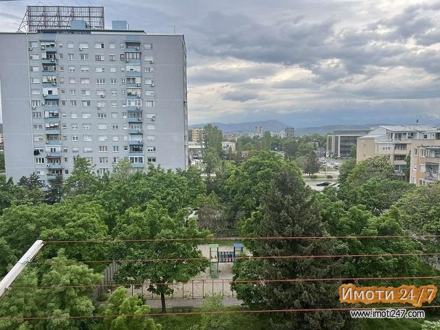 Se prodava stan 65m2 vo Karpos 2