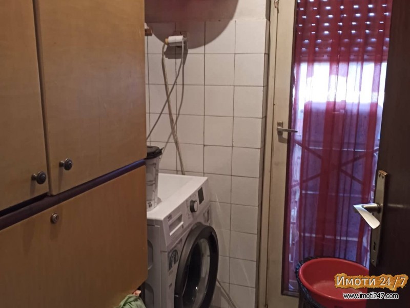 СЕ ПРОДАВА СТАН ВО НОВО ЛИСИЧЕ
