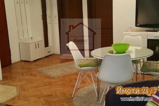 DVOSOBEN KOMPLETNO NAMESTEN STAN VO CENTAR