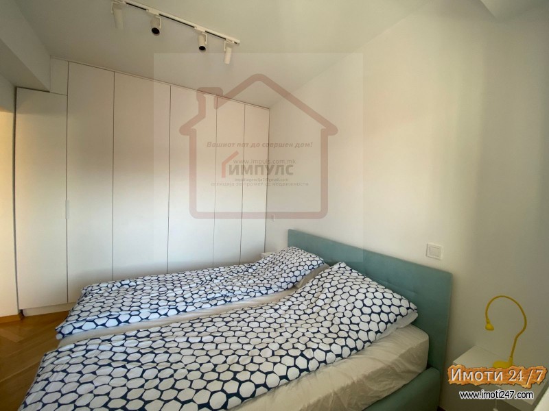 МОДЕРЕН ДВОСОБЕН СТАН ВО СРЦЕТО НА ДЕБАР МААЛО