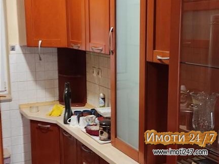 Se prodava stan vo Karposh 1