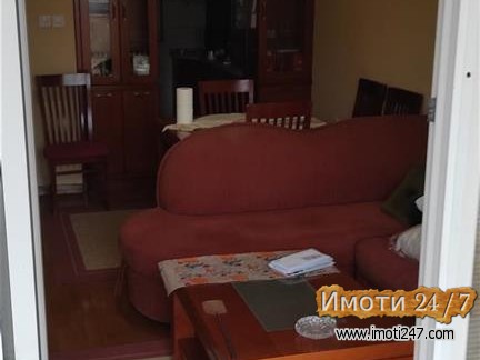 Se prodava stan vo Karposh 1