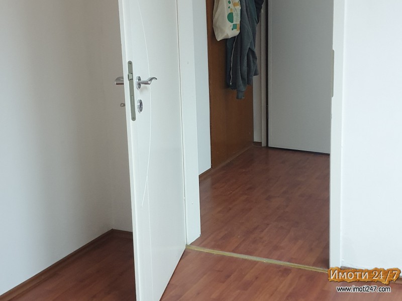 Se izdava stanbeno deloven prostor vo Leptokarija Karpos 3
