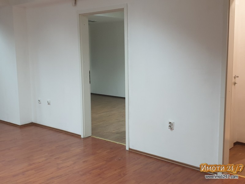Se izdava stanbeno deloven prostor vo Leptokarija Karpos 3