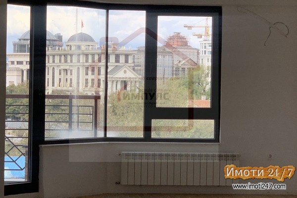 ПРАЗЕН ТРОСОБЕН СТАН НА ТОП ЛОКАЦИЈА ВО ЦЕНТАР