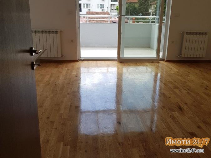 Se izdava stan Crnice Vodno