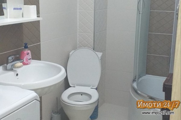 Se prodava stan vo ohrid