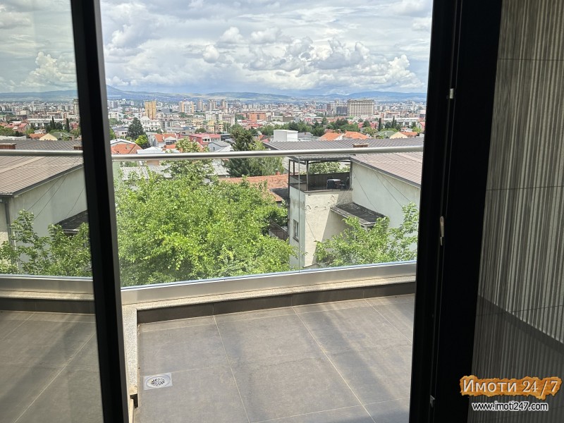 Se prodava namesten stan na vodno so pogled na Skopje