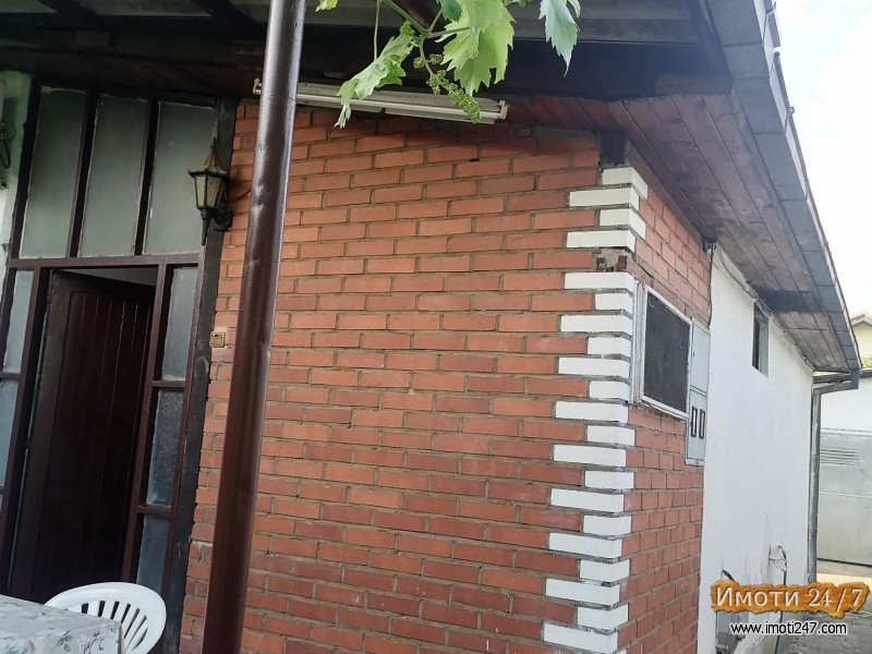 Prodavam vo naselba dracevo