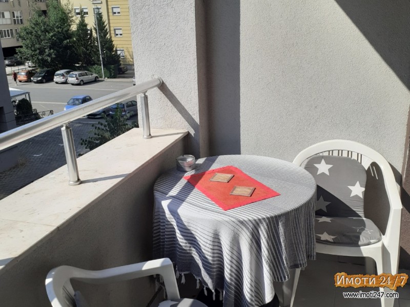 Prodavam stan vo Novo Lisiče