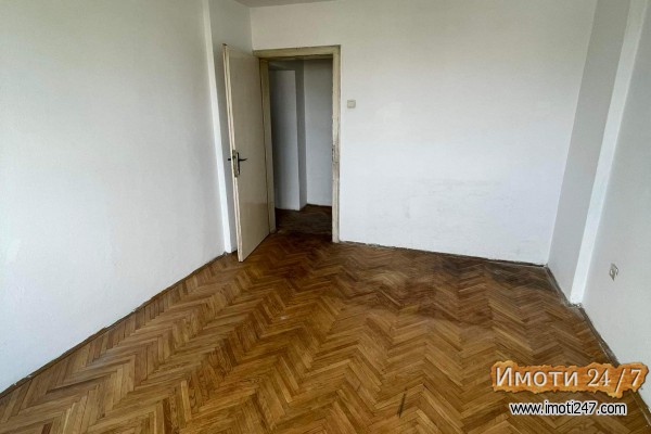 Се продава стан во Карпош 2