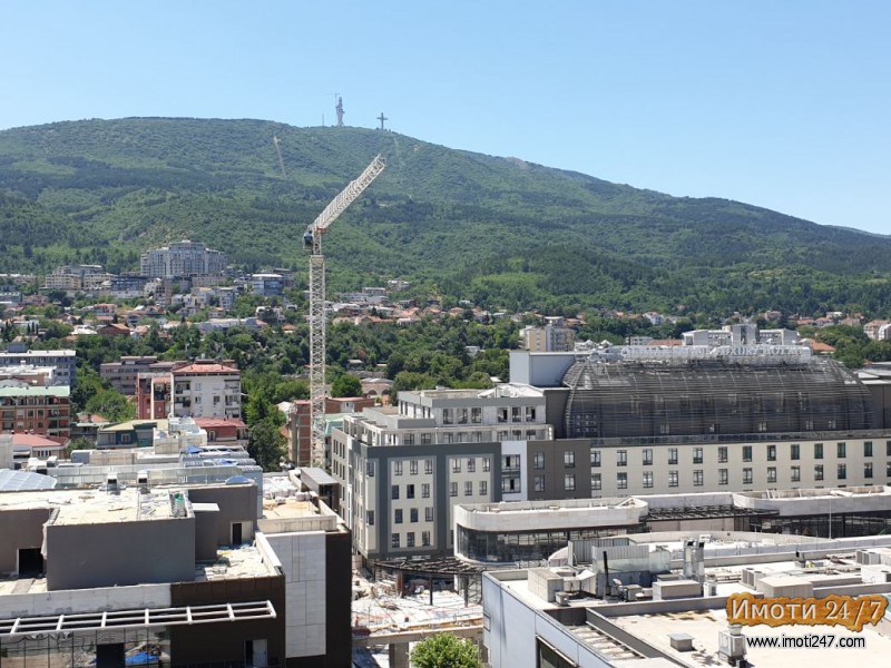 prodavam stan 86m2 vo Centar kuli Gradski zid